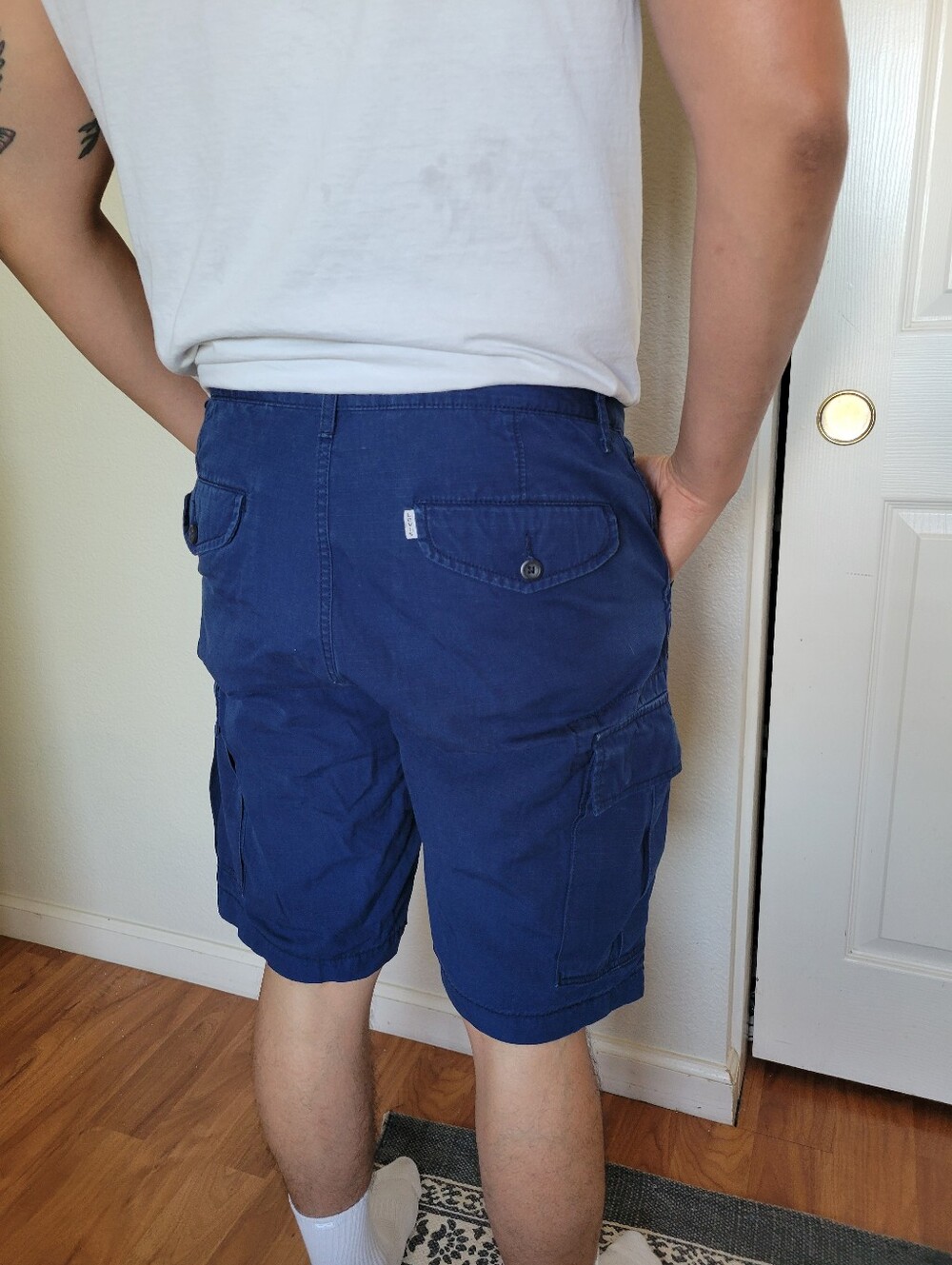 Levis Men's Navy Cargo Shorts - Casual Pocketed Summer Shorts Size 32
